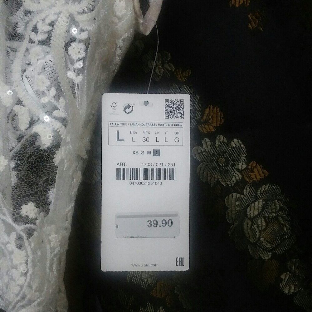 Zara white crop top size large